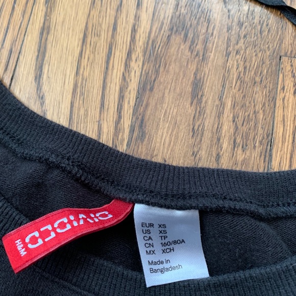 Sweater - Picture 2 of 2